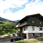 Feriehus In Near Spieljochbahn