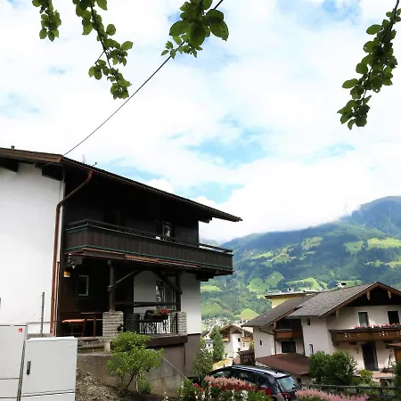 Feriehus In Near Spieljochbahn Fügen